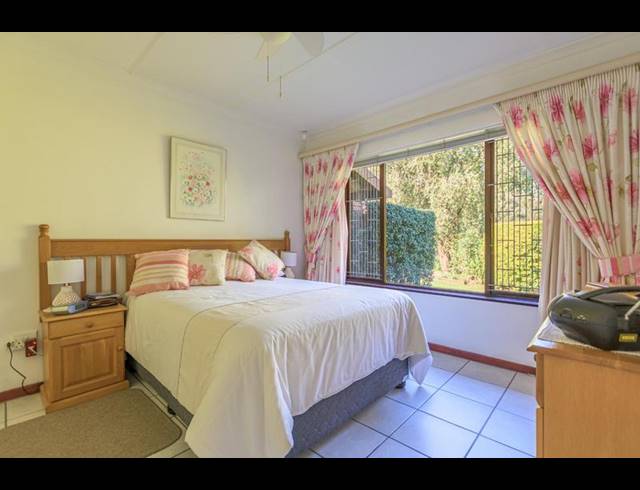 2 BEDROOM TOWNHOUSE FOR SALE IN CHASE VALLEY DOWNS